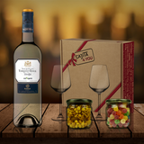 caja-regalo-botella-vino-blanco-Marqués-Riscal-Verdejo-escoge-snacks-dedicatoria-personalizado-2-copas